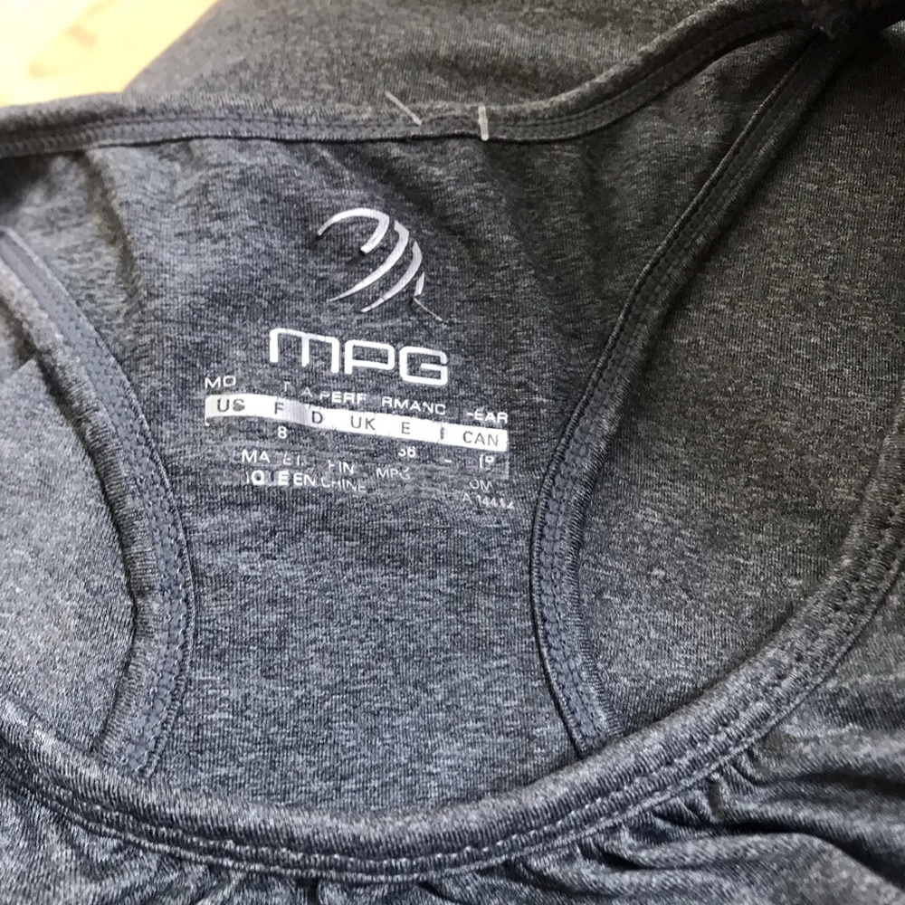 MPG Racerback Tank Blouson Floral Detail Sz Med - Picture 2 of 5